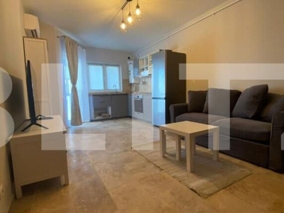 Apartament 2 camere, 55 mp, parcare, lux, zona Mihai Romanu