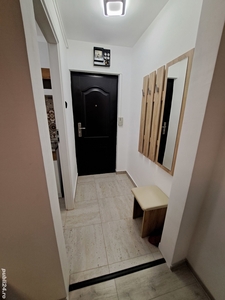 apartament 2 camere de închiriat