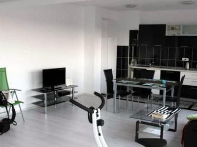 APARTAMENT 4 CAMERE