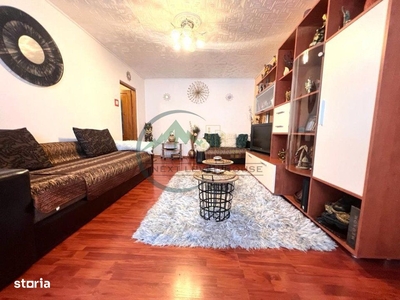 Vand apartament Mioveni bloc nou