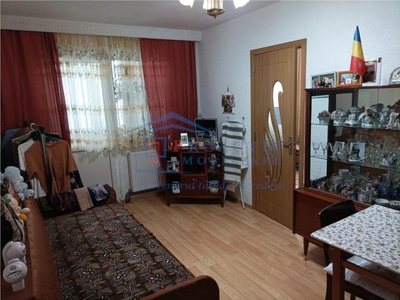 Apartament cu 3 camere, George Enescu, 3C4182