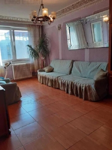 Apartament cu 3 camere Rahova -Dumbrava Noua