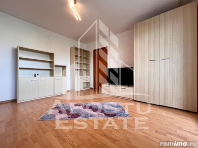 Apartament doua camere, centrala proprie, zona Complex Studentesc