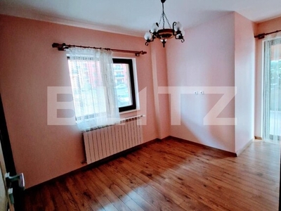 Apartament modern, 109mp, 4 camere, 2 bai, terasa, zona Stejarului