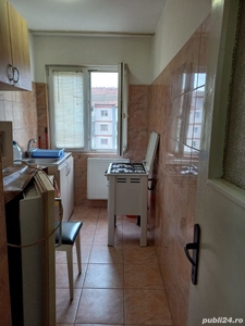 Apartament o camera decomandat amenajat zona Sagului