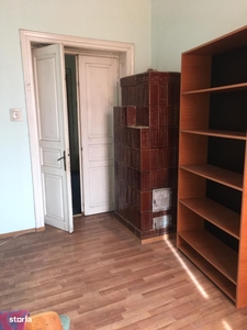 Apartament ,zona centrala,str Universitatii