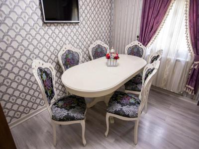 Vând apartament cu 2 camere in zona Steaua ultracentral