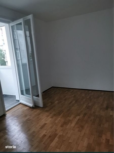 Se oferă spre chirie apartament 2 camere Burdujeni langa scoala 11