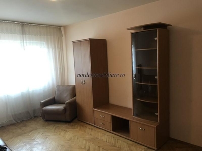 Apartament 2 camere, 55 mp, etj. 3, zona Alexandru cel Bun