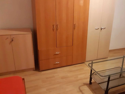 Apartament, 2 camere decomandat, 50 mp, Centru, de inchiriat, ULTRACENTRAL - Bd. Stefan cel Mare, Cod 155346