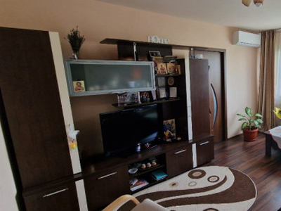 Apartament 2 camere Malu Rosu