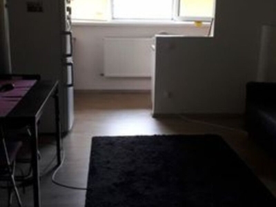 Apartament 3 camere Aparatorii Patriei, Emil Racovita