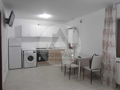 Apartament de vanzare, 2 camere, in Iasi, zona Pacurari