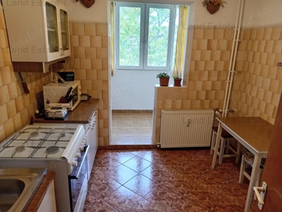 Apartament de Vanzare 3 Camere Gorjului ( 250 m metrou )