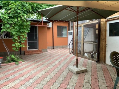 Casa Pretabila 2 familii, teren 400 mp, deschidere 12 m, zona Brailita