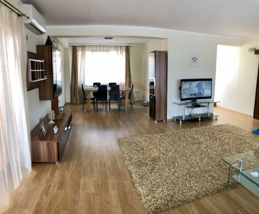 Casavila 5 camere vanzare in Cluj, Gilau