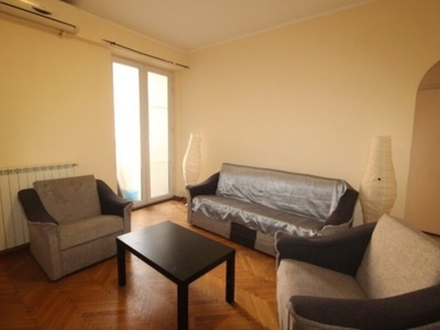 Inchiriere apartament 4 camere Romana