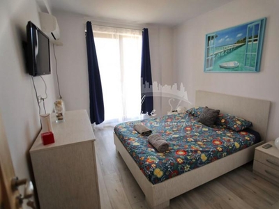 Mamaia Nord ,apartament 2 camere,300 ml de plaja