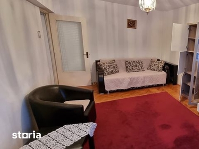 Apartament 2 camere decomandat, etaj 2, M. Viteazu-Banca Transilvania