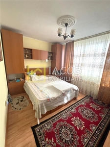 Apartament 2 camere decomandat, str. Cornisa Bistritei, etaj 8, Bacau