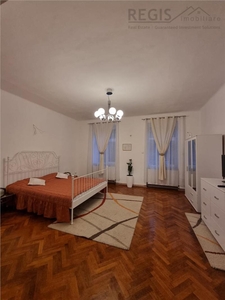 Apartament 3 camere, zona Ceasu Rau