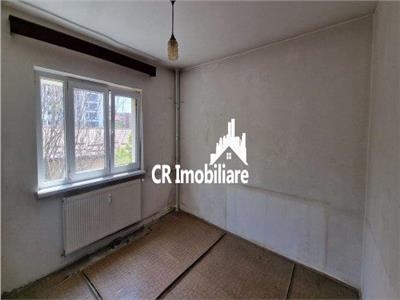 Apartament 4 camere Vitan