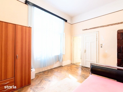 Apartament cu 5 camere, Parter, Republicii, ultracentral, Oradea.