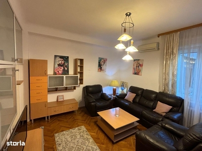 Apartament de Închiriat cu 3 camere zona victoriei