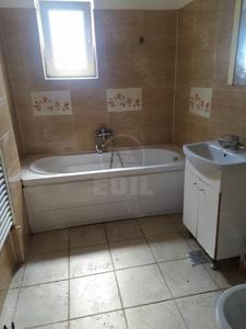 Apartament de vanzare 2 camere, APCJ245437FLO