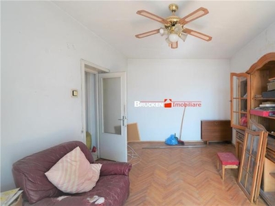 OCAZIE!! APARTAMENT DECOMANDAT | 3 CAMERE | ROGERIUS ZONA PROFI