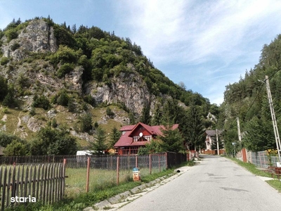 casa in mijlocul naturii