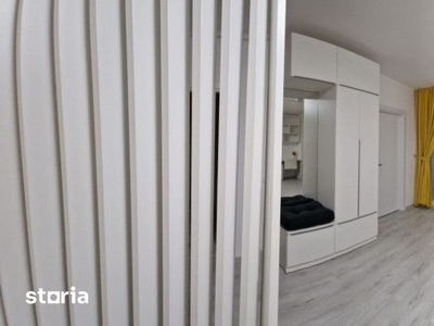 Apartament 2 camere, Tractorul