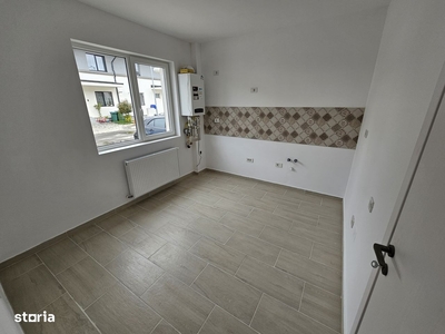 Apartament 4 Camere Metrou Gorjului Etaj Intermediar