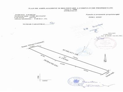 Casa cu 4 dormitoare, living bucatarie si 3 bai, curte si beci