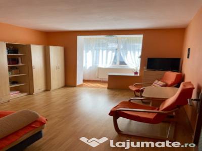 Apartament 3 camere decomandat - Predeal - 69.000 euro