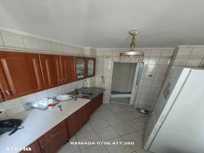 Vând Apartament 2Camere Craiovei pret 52.000Euro