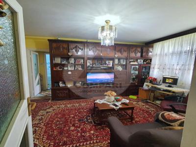 Vand apartament 2 camere Gheorghe Lazar