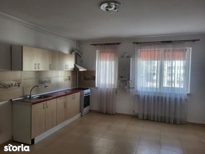 Apartament 3 camere, decomandat, 69 mp, zona Trivale