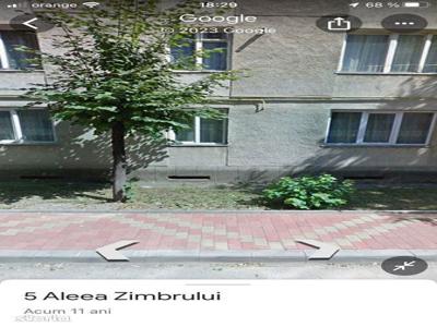 Vând apartament în centrul orașului Târgu-Neamț