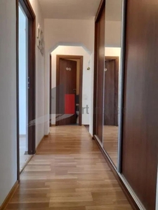 Apartament 3 camere Titan