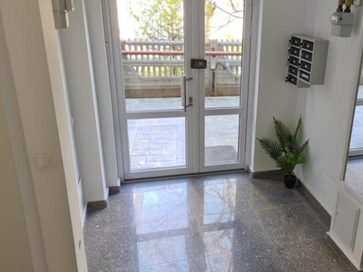 Mosilor -Traian apartament 3 camere imobil nou - 180000