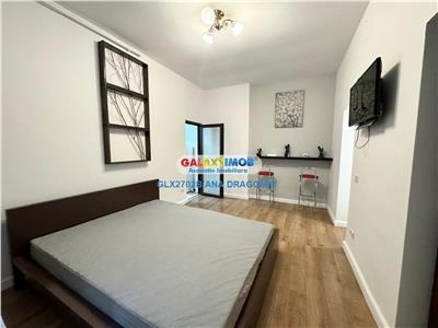 Piata Rosetti, metrou 6 min, 3 camere, renovat, mobilat, utilat.