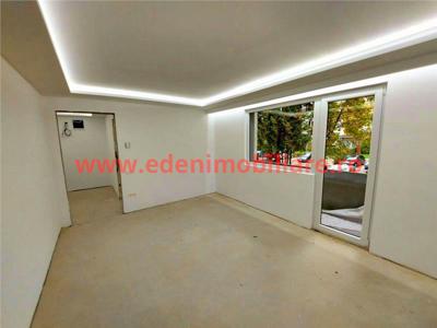 Apartament 3 camere de vanzare in Cluj, zona Manastur, 132000 eur