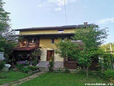 Casa Cocheta Zona Vladesti