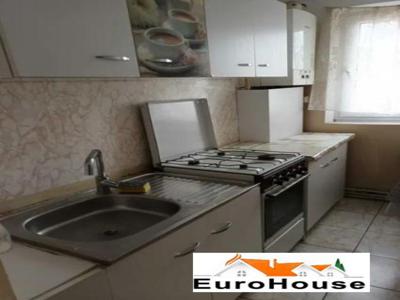 Apartament de vanzare cu 4 camere in Alba Iulia