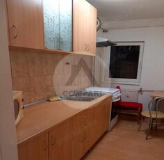 Apartament 1 camera decomandat model mare zona Steaua