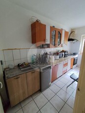 Apartament 1 camera decomandat parter zona Sagului