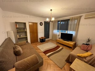 Apartament 3 camere, 575 EUR, zona Titan