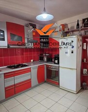 Apartament 4 camere bloc nou, etaj 1, cu garaj si boxa, Centru!