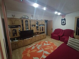 Apartament cu 2 camere, etajul 1/4, zona Zimbru